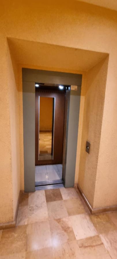Loft 80M2 En Plein Coeur De La Vieille Ville 3 Etoiles Toulon Kültér fotó