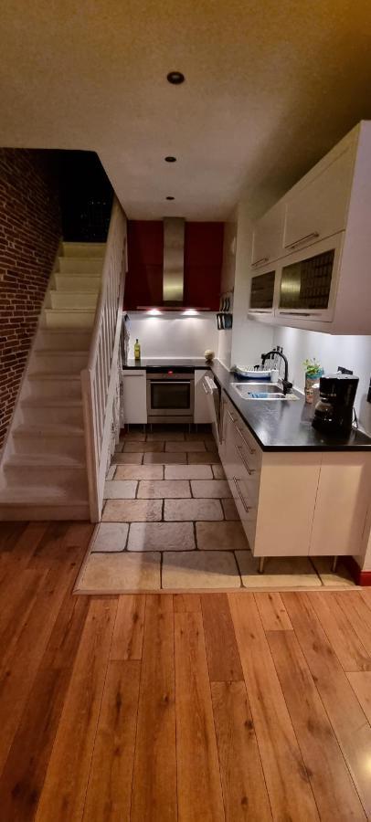 Loft 80M2 En Plein Coeur De La Vieille Ville 3 Etoiles Toulon Kültér fotó